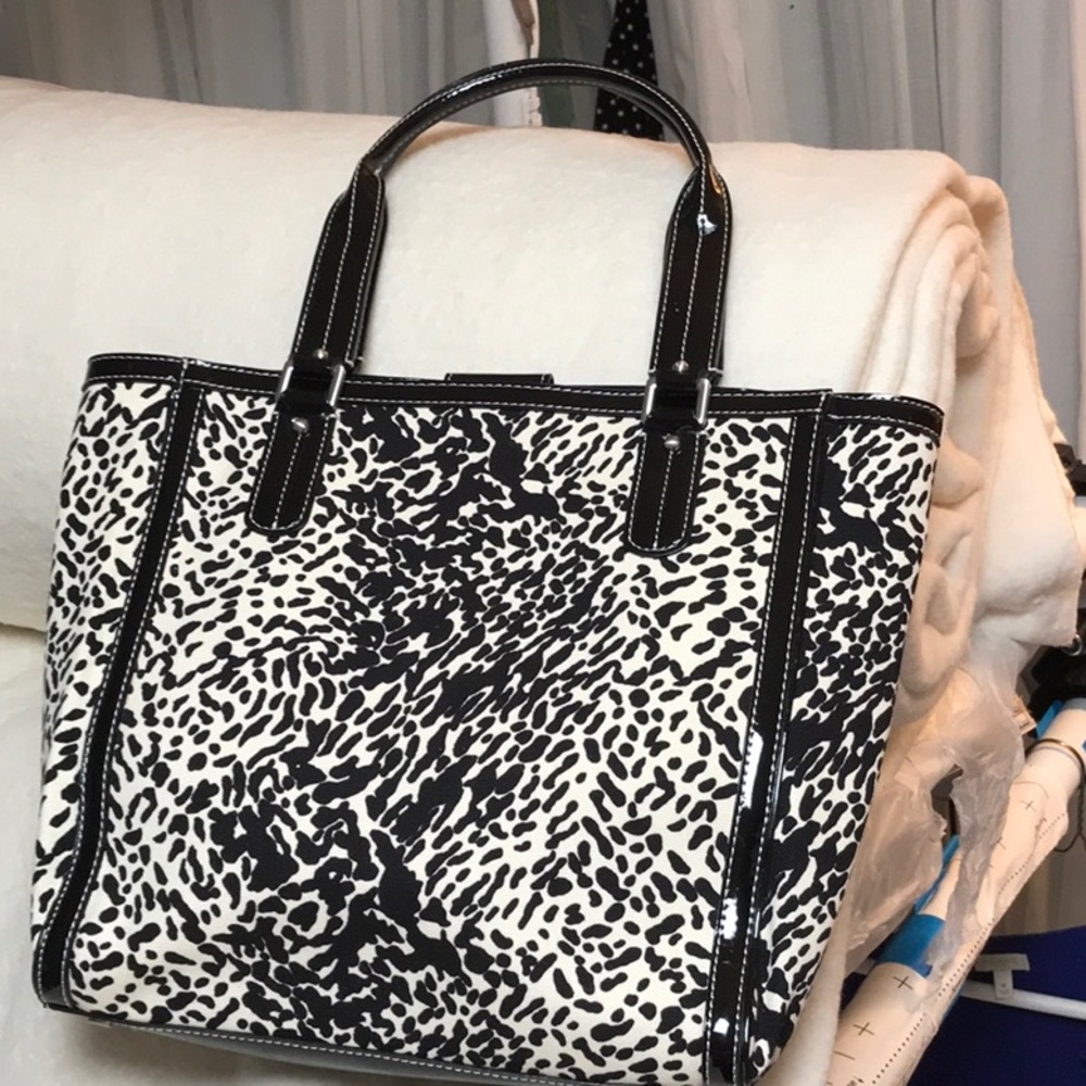 Animal print tote